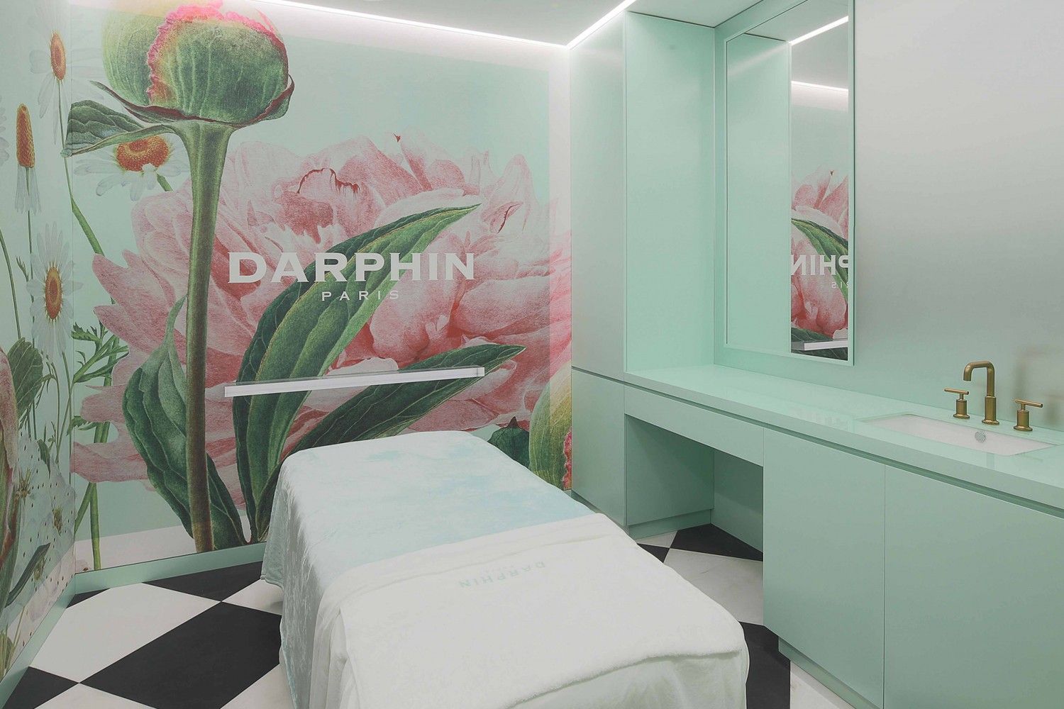 DARPHIN | Gallery Image