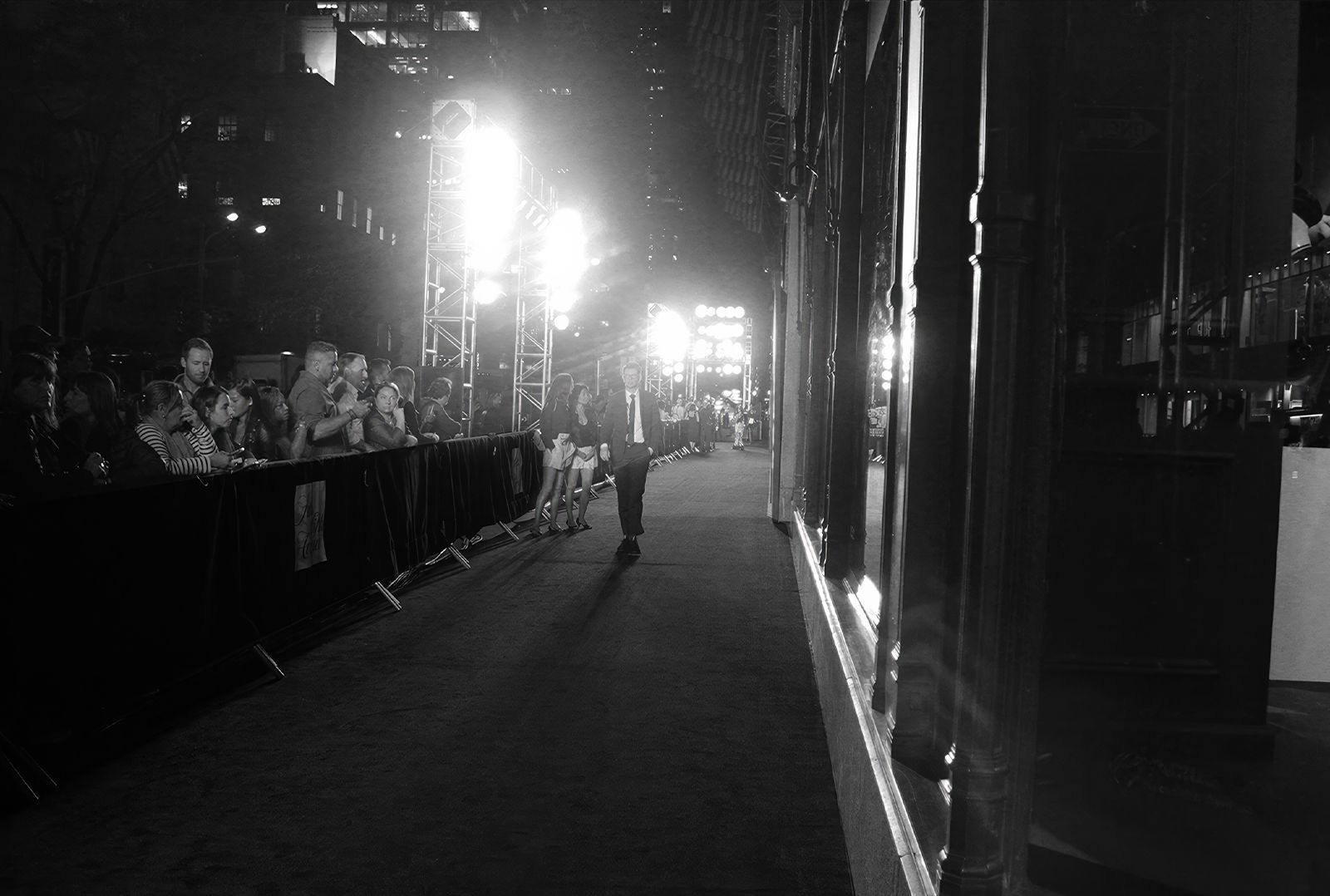 SAKS | Gallery Image