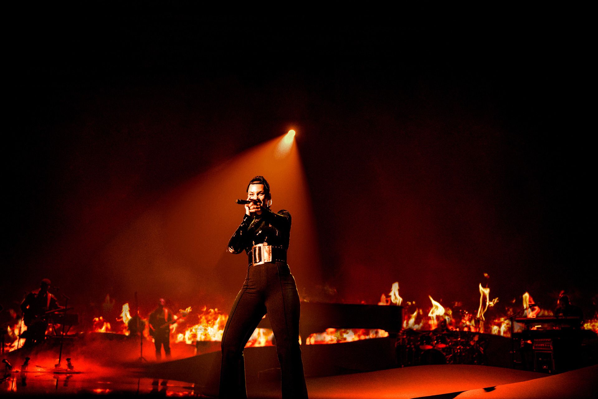 ALICIA KEYS | Gallery Image