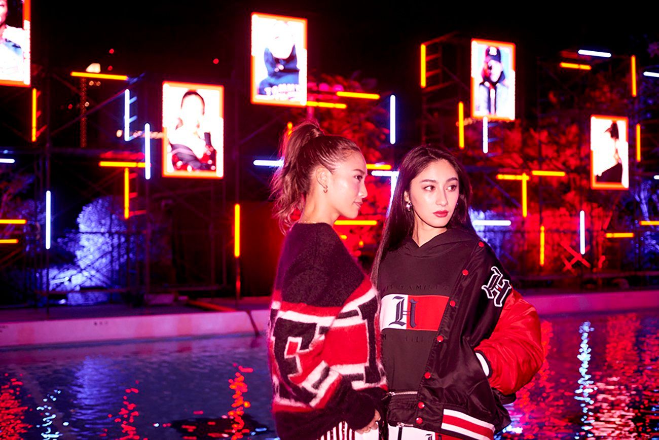 TOMMY HILFIGER | Gallery Image