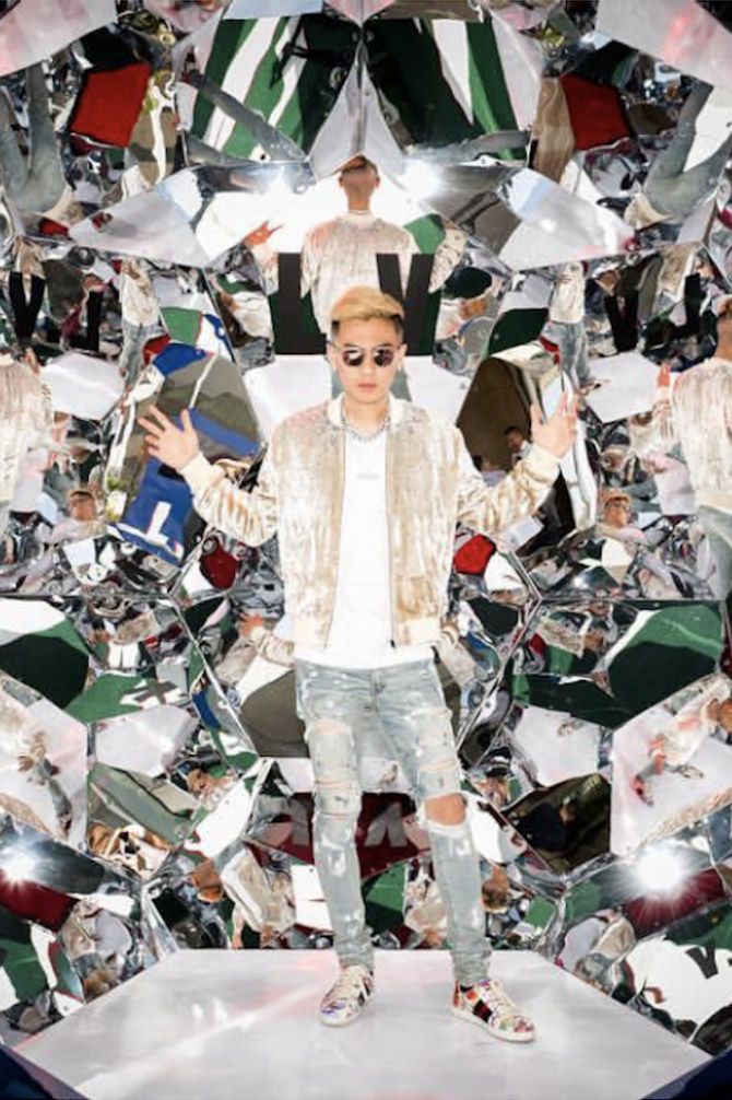 LOUIS VUITTON X FIFA | Gallery Image