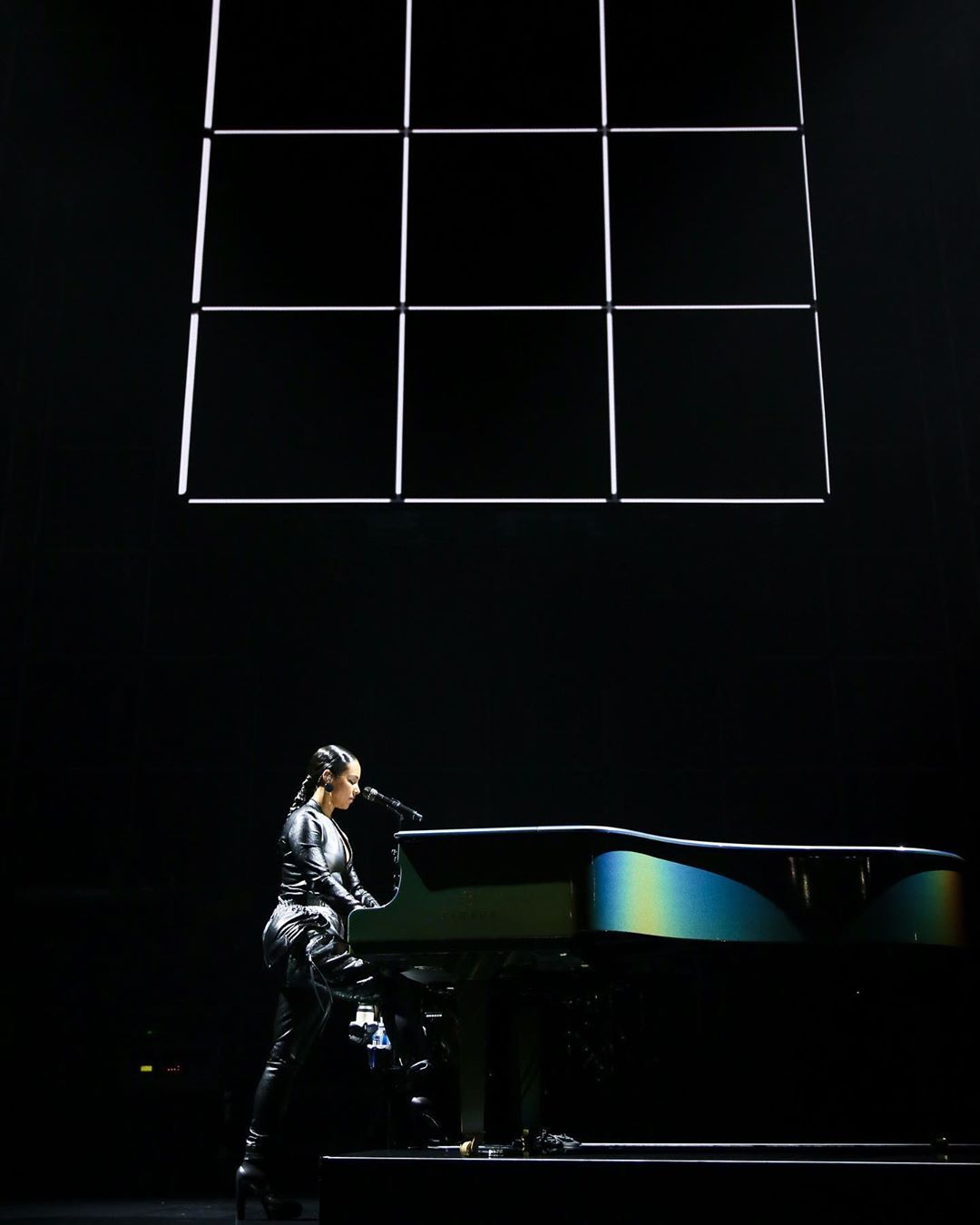 ALICIA KEYS | Gallery Image