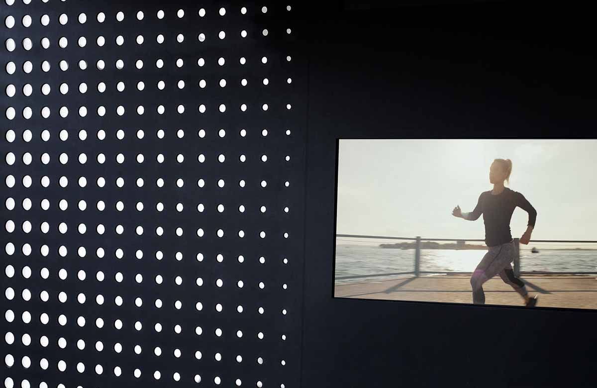 LULULEMON | Gallery Image