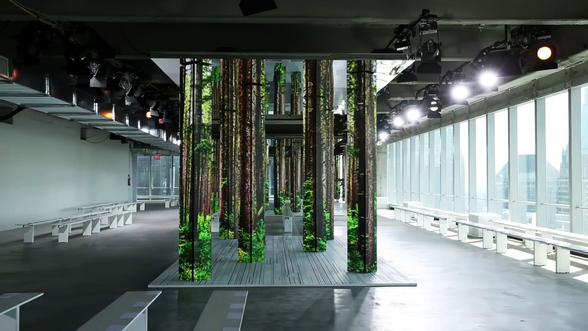 HUGO BOSS | Gallery Image