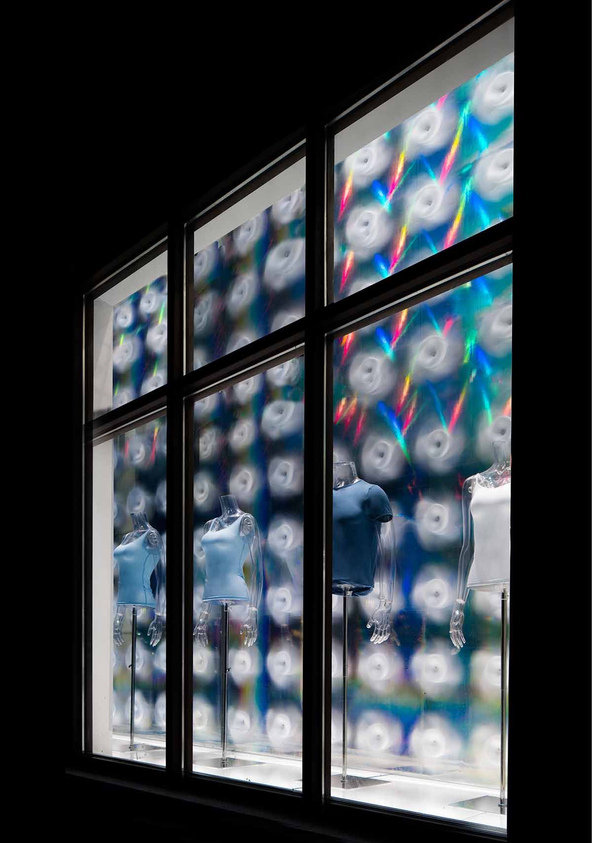 UNIQLO | Gallery Image