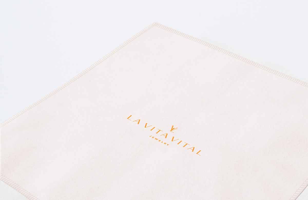 LA VITA VITAL | Gallery Image