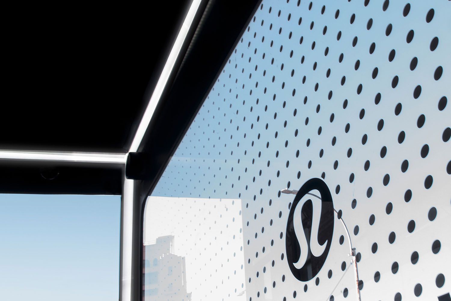 LULULEMON | Gallery Image